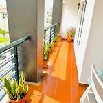 Smarts Da Ajuda Apartment *